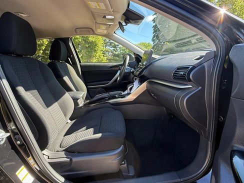 Used 2023 Mitsubishi Eclipse Cross LE AWD/4WD image 34