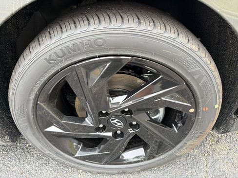 New 2026 Hyundai Elantra Sport image 12