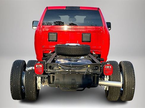 Used 2023 RAM 4500 SLT w/ Quick Order Package 27G SLT image 7