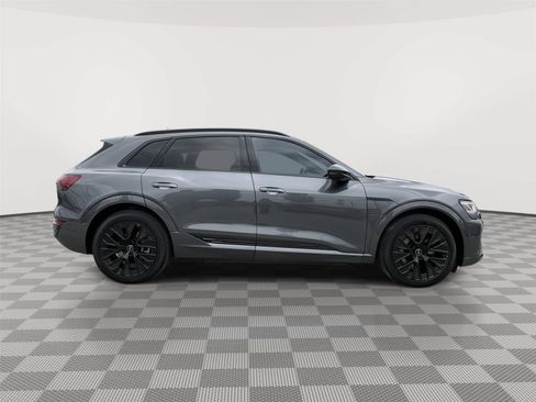 Used 2024 Audi Q8 e-tron Prestige w/ Prestige Package AWD/4WD image 6