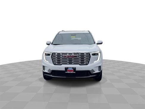 New 2026 GMC Acadia Denali w/ Super Cruise Package image 3