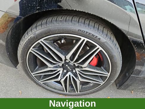 Used 2022 Kia Stinger GT2 image 8