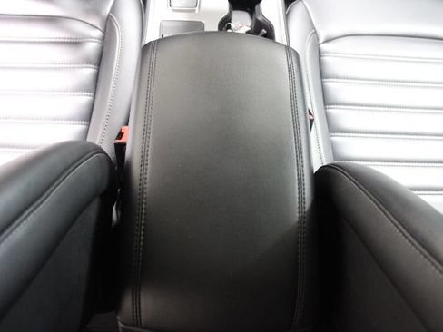 Used 2024 Ford Edge SEL w/ Convenience Package AWD/4WD image 32