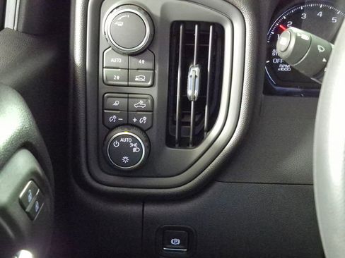 New 2026 Chevrolet Silverado 1500 W/T w/ WT Value Package image 16