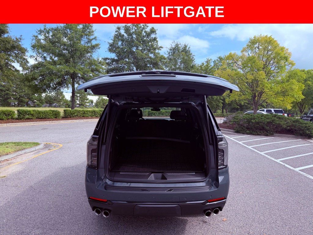 Used 2025 Chevrolet Tahoe RST w/ Comfort Package AWD/4WD image 7