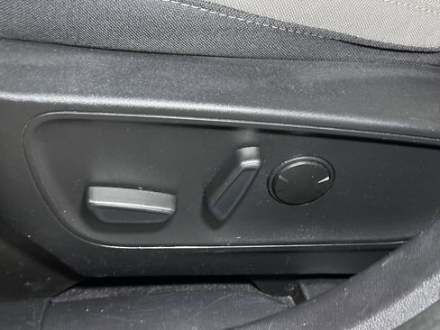 Used 2022 Ford Escape SE w/ Convenience Package image 23