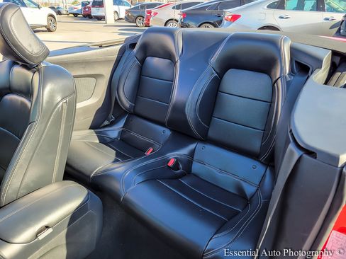 Used 2024 Ford Mustang Premium image 10