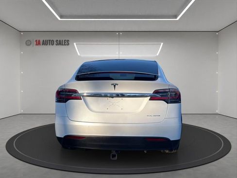 Used 2020 Tesla Model X Long Range image 4