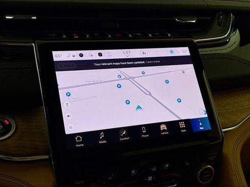 New 2025 Jeep Grand Cherokee L Summit image 13