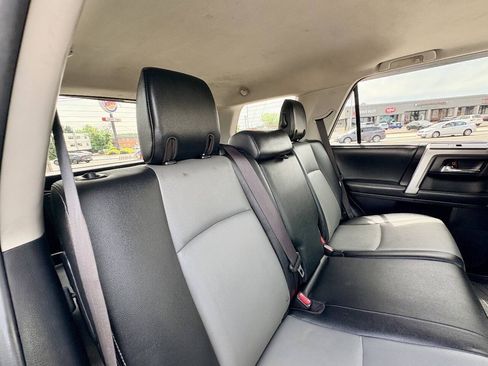 Used 2015 Toyota 4Runner SR5 Premium AWD/4WD image 30