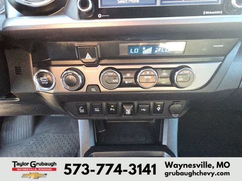 Used 2021 Toyota Tacoma TRD Sport w/ Technology Package AWD/4WD image 24