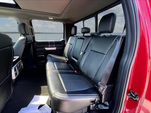 Used 2021 Ford F250 Lariat w/ Lariat Ultimate Package AWD/4WD image 21