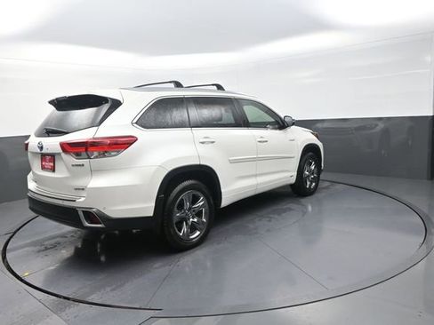 Used 2019 Toyota Highlander Limited Platinum w/ Protection Package #3 AWD/4WD image 12