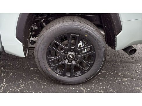 New 2026 Toyota Tundra Limited AWD/4WD image 11