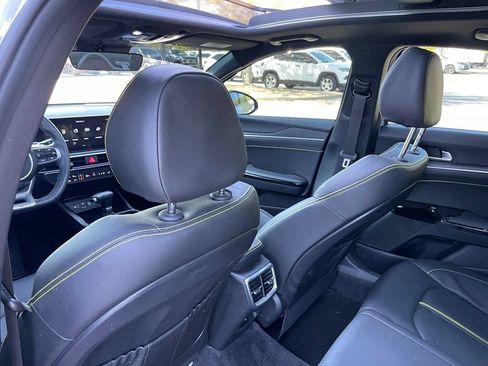 Used 2025 Kia K5 GT FWD image 27