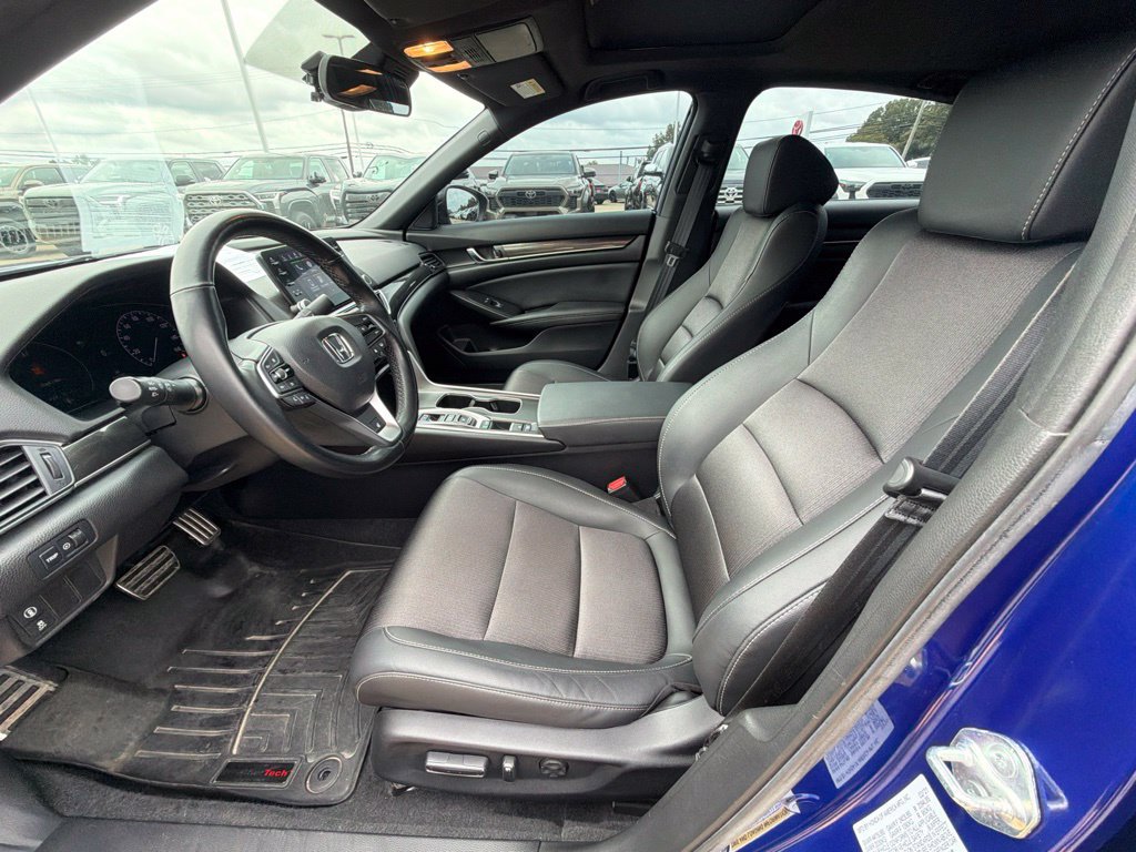 Used 2021 Honda Accord Sport image 9