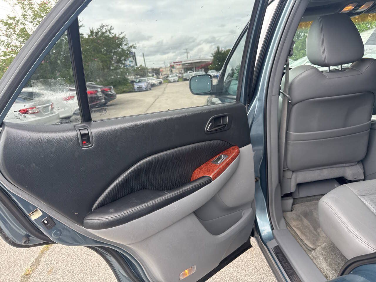 Used 2005 Acura MDX Touring AWD/4WD image 13
