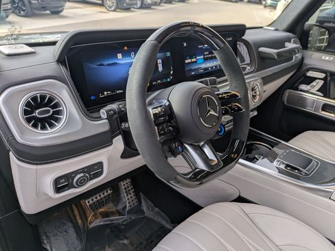 Used 2025 Mercedes-Benz G 63 AMG 4MATIC image 14