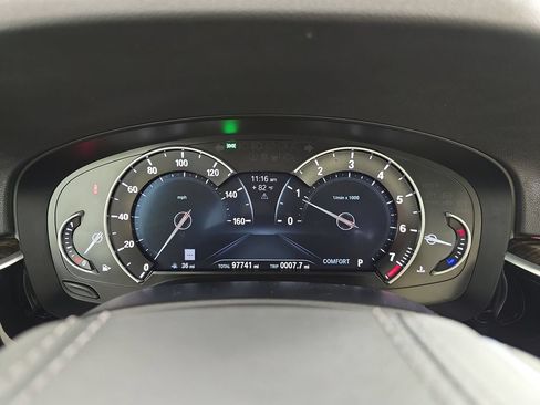 Used 2018 BMW 530i xDrive AWD/4WD image 22
