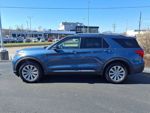 Used 2020 Ford Explorer Limited w/ Class III Trailer Tow Package image 31