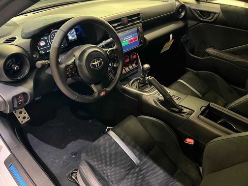 New 2026 Toyota GR86 Premium w/ ALL Weather Mat Package (TMS) image 2