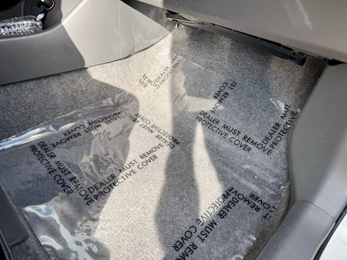 Used 2010 Toyota Prius Five image 34