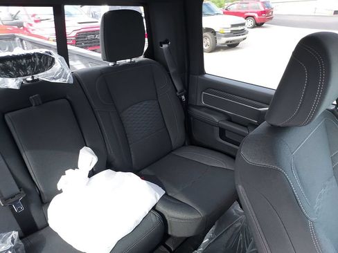New 2026 RAM 3500 Big Horn AWD/4WD image 14