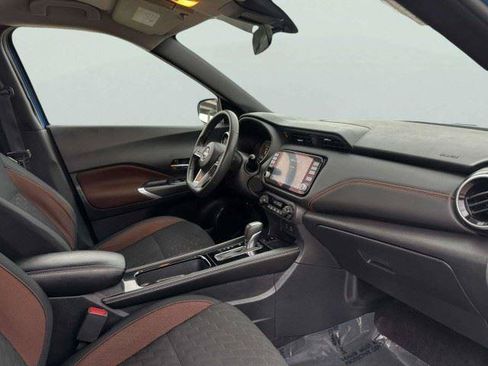 Used 2023 Nissan Kicks SR FWD image 48