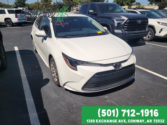 Used 2023 Toyota Corolla LE FWD image 3