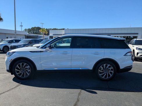 New 2026 Lincoln Aviator 2WD image 7