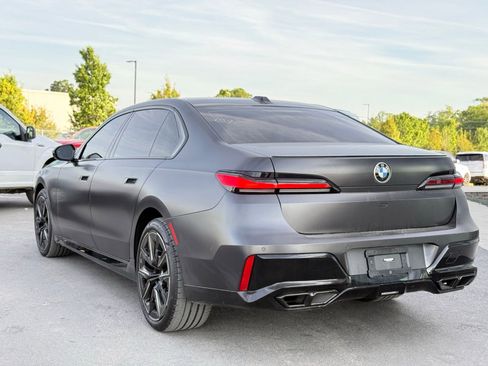 Used 2023 BMW 760i xDrive AWD/4WD image 11