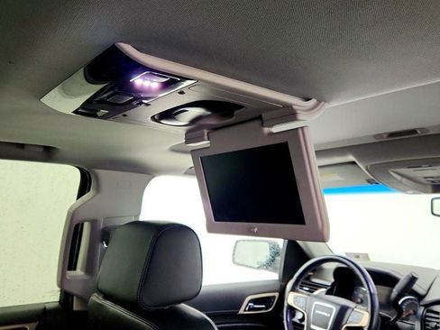 Used 2019 GMC Yukon Denali w/ Open Road Package image 25
