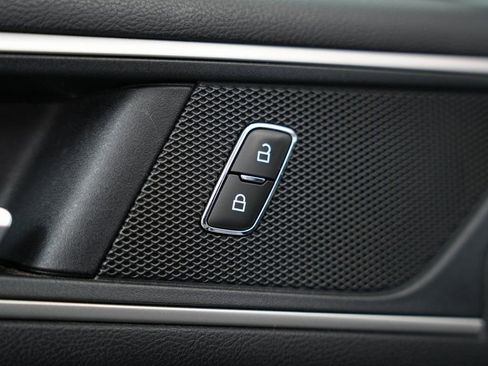 Used 2020 Ford Edge SEL w/ Convenience Package image 45