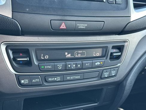 Certified 2019 Honda Ridgeline Sport image 18