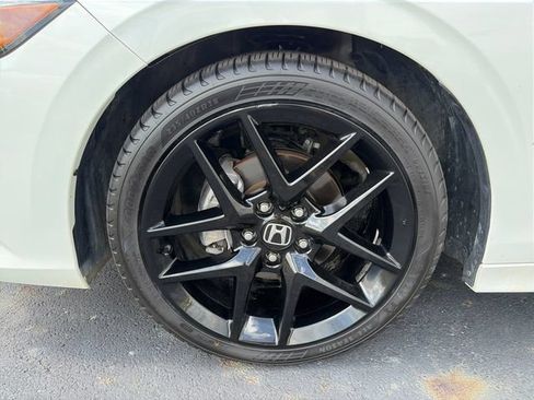 Used 2023 Honda Civic Sport image 23