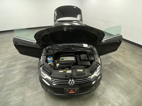Used 2016 Volkswagen Eos Komfort FWD image 47