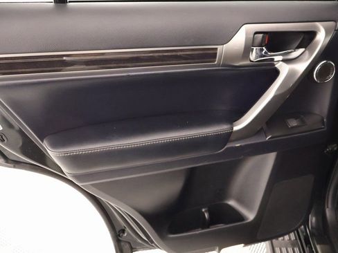 Used 2023 Lexus GX 460 Luxury w/ Sport Design Package image 20