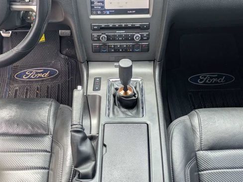 Used 2011 Ford Mustang GT Premium w/ Electronics Pkg RWD image 17