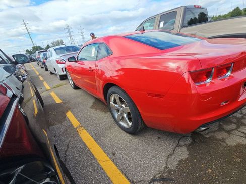 Used 2011 Chevrolet Camaro LT RWD image 3
