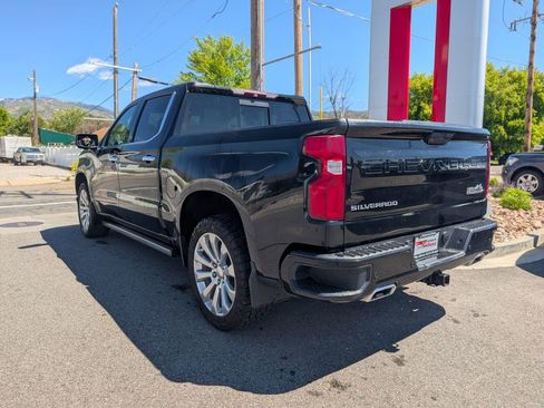 Used 2019 Chevrolet Silverado 1500 High Country w/ Technology Package AWD/4WD image 5