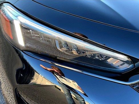 Certified 2025 Honda Civic Sport Touring image 26