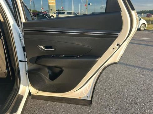 Used 2023 Hyundai Tucson SEL image 14