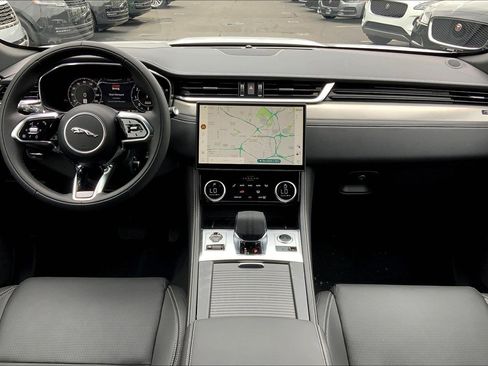 New 2026 Jaguar F-PACE R-Dynamic S image 12