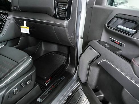 New 2026 GMC Sierra 1500 AT4X image 27