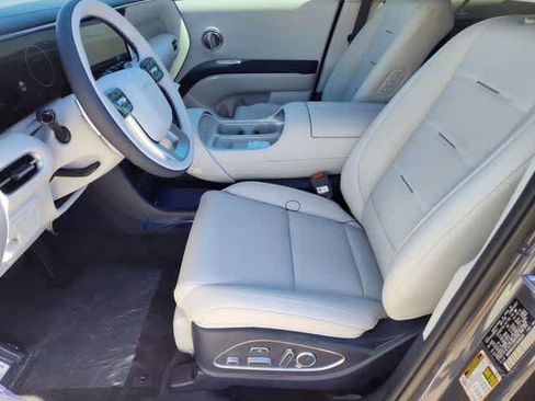 New 2026 Hyundai Palisade Calligraphy FWD image 10