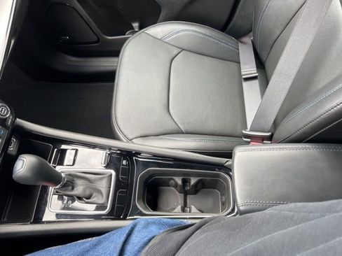 Used 2025 Jeep Compass Limited w/ High Altitude Package image 21