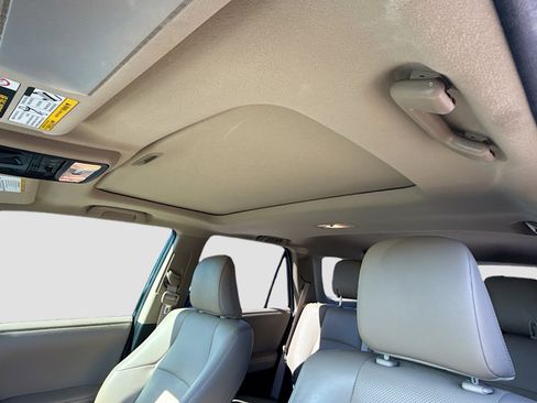 Used 2020 Toyota 4Runner Limited image 26