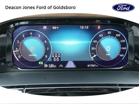 Used 2024 Volkswagen Atlas SE image 25