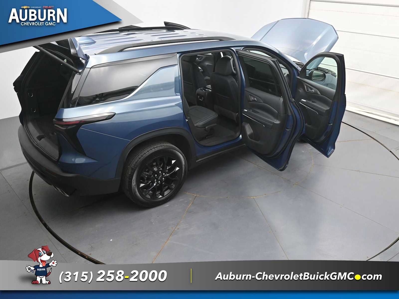 Used 2024 Chevrolet Traverse LT w/ Midnight/Sport Edition AWD/4WD image 43