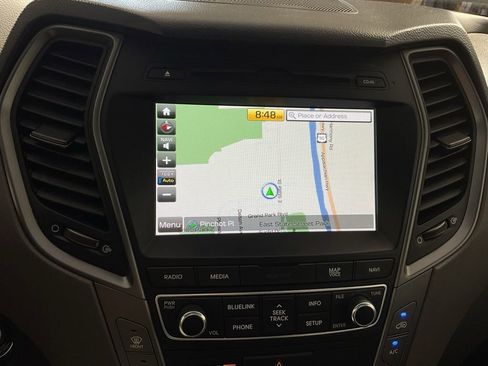 Used 2018 Hyundai Santa Fe Sport w/ 2.4L Tech Package 04 AWD/4WD image 5